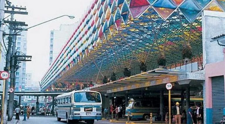 Terminal Rodoviário da Luz: uma obra marcante na história do acrílico e de São Paulo